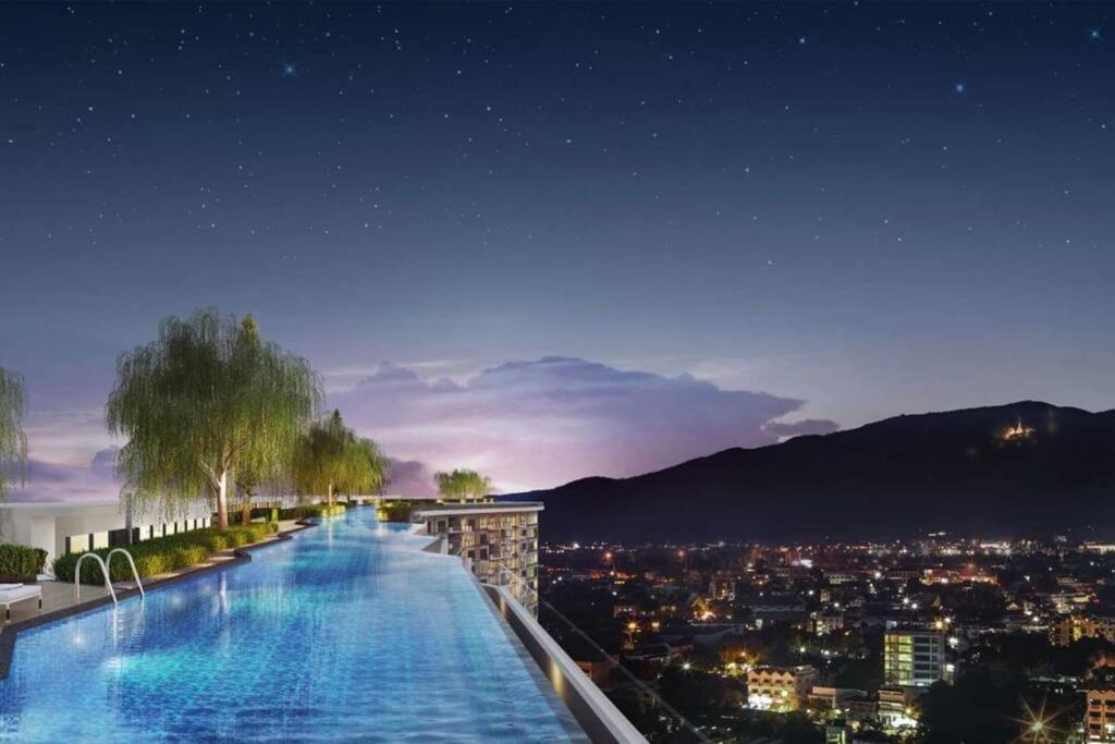 Modern Style Room With Sky Pool 古城边天际泳池公寓 Чиангмай Екстериор снимка
